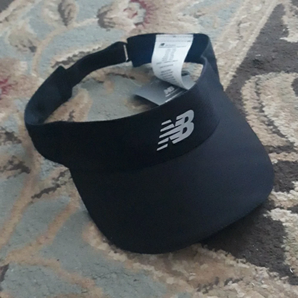 New Balance performance ladies visor
